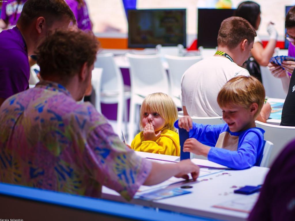 ឥទ្ធិពលនៃវប្បធម៌ហ្គេមលើការអភិវឌ្ឍន៍សង្គម